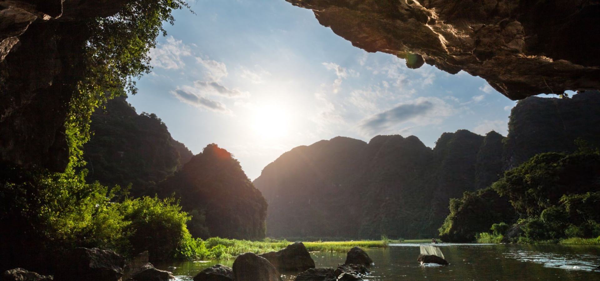 Ninh Binh Daily Tour Hero